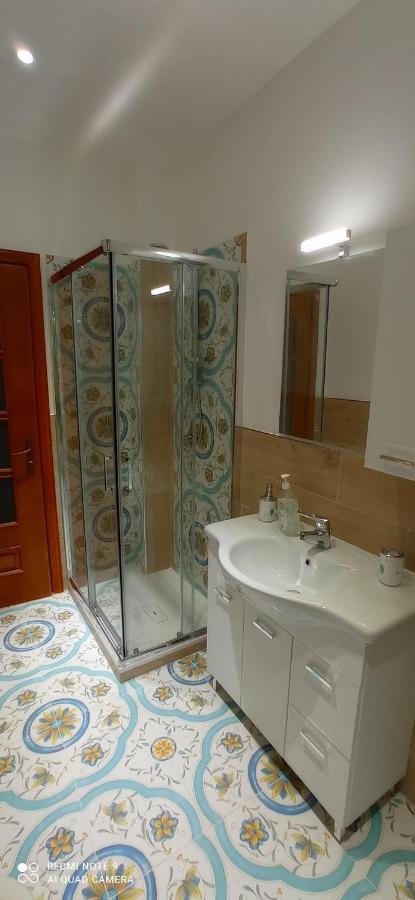 Appartement La Finestra Sul Mare à Vietri Extérieur photo