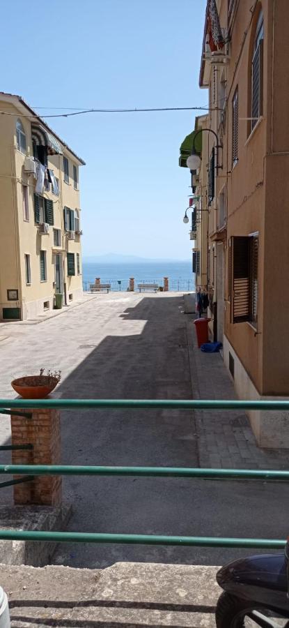 Appartement La Finestra Sul Mare à Vietri Extérieur photo